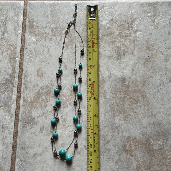 Double layer silver necklace with turquoise accent stones - Picture 2 of 2